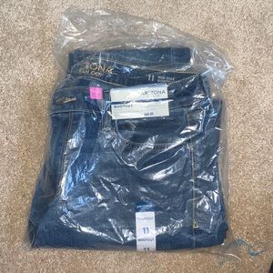 Brand new pair of Arizona bootcut medium wash jeans